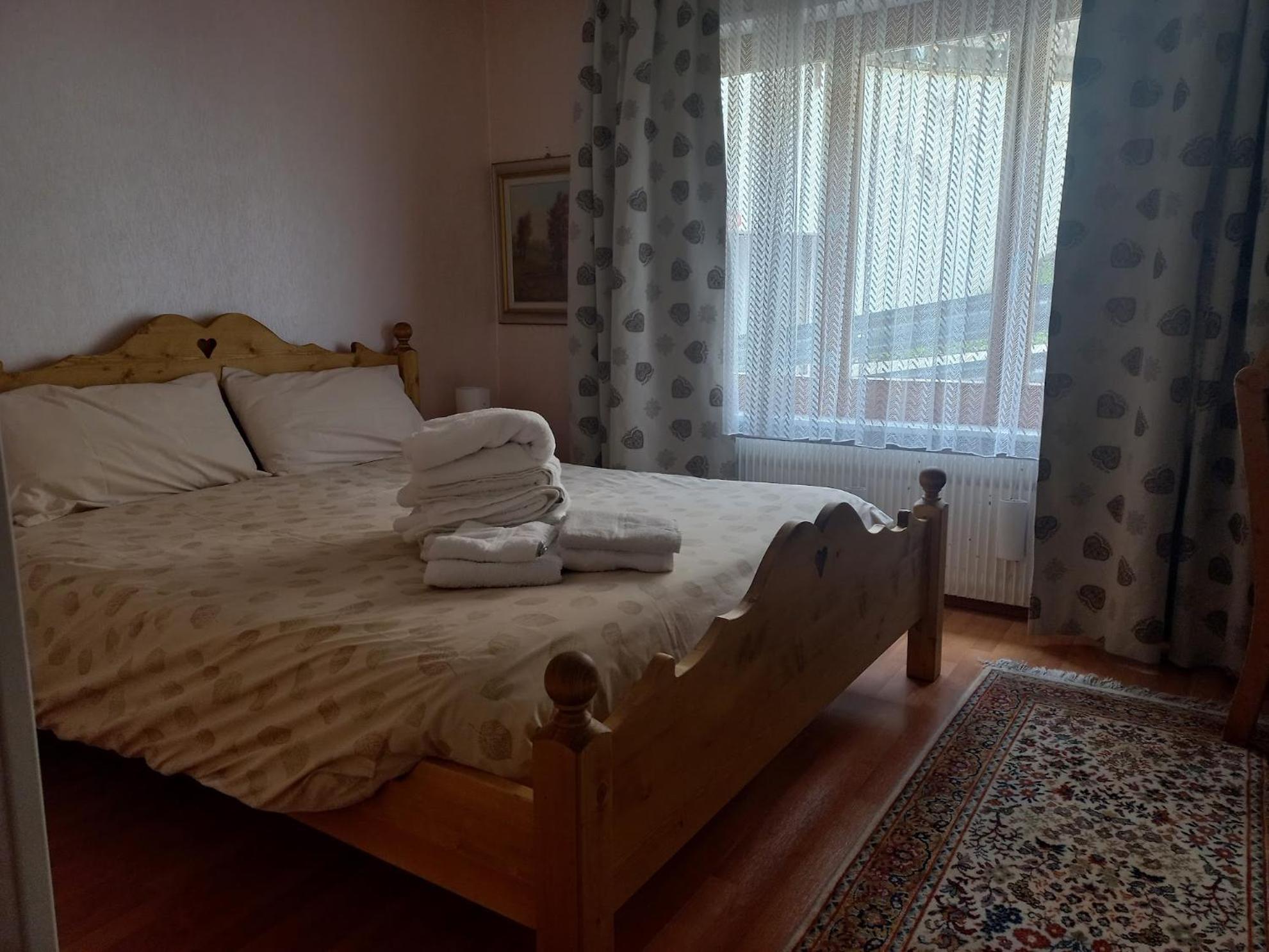 Apartment 24 Hotel Etrier Pool & Spa クラン エクステリア 写真